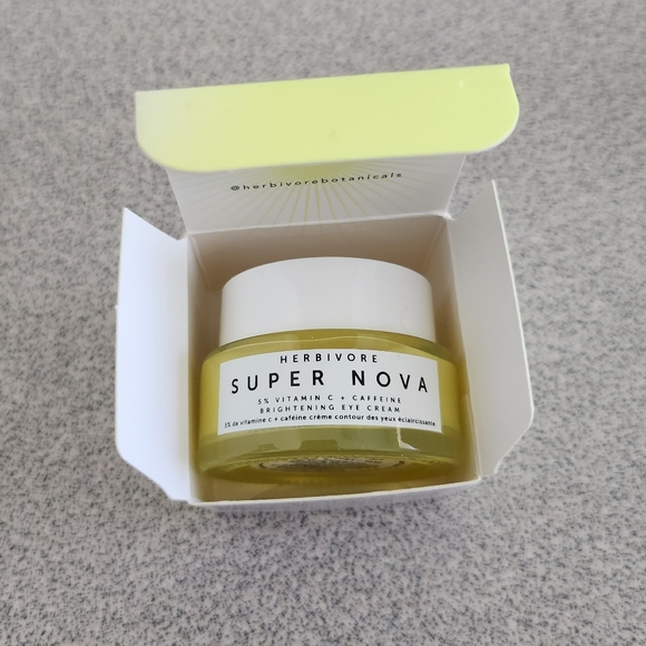 ✨NEW✨ Herbivore SUPER NOVA 5% Vitamin C + Caffeine Brightening Eye Cream - Picture 8 of 9